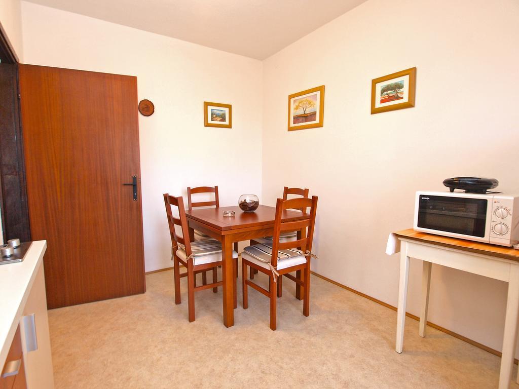 Family Friendly Apartment 946 Pula Zewnętrze zdjęcie